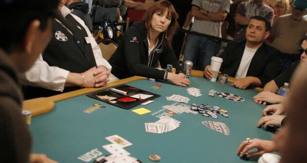 annie duke playing poker
